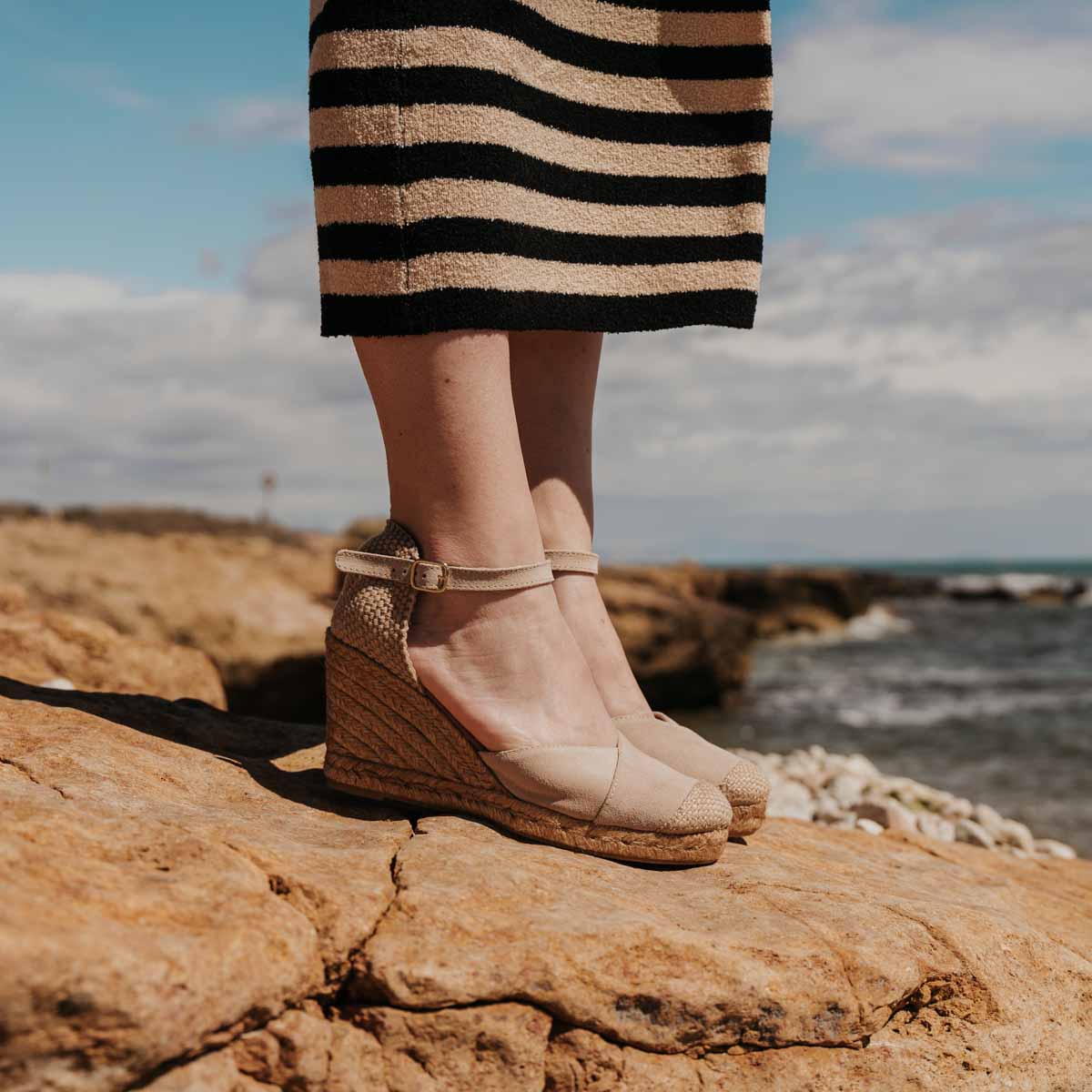 Sandalia cuña alpargata esparto mujer piel beige Lourdes