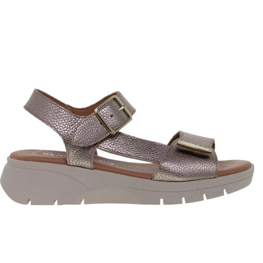 Sandalia Cuña Mujer piel Platino Mariola