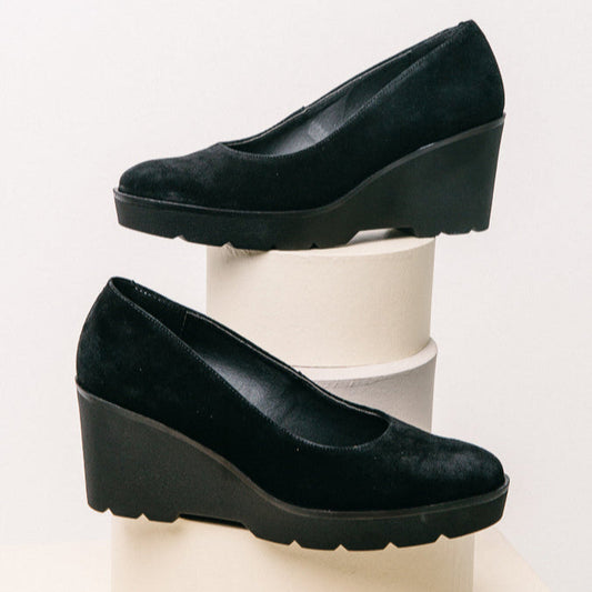 Zapato cuña mujer Emilia Serraje Negro